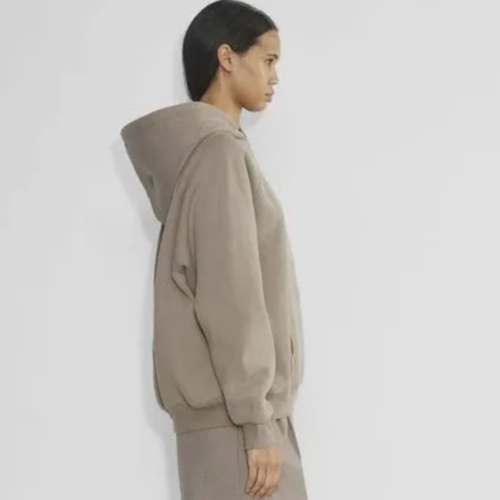 Aritzia Brown Hoodie - Picture 4 of 10